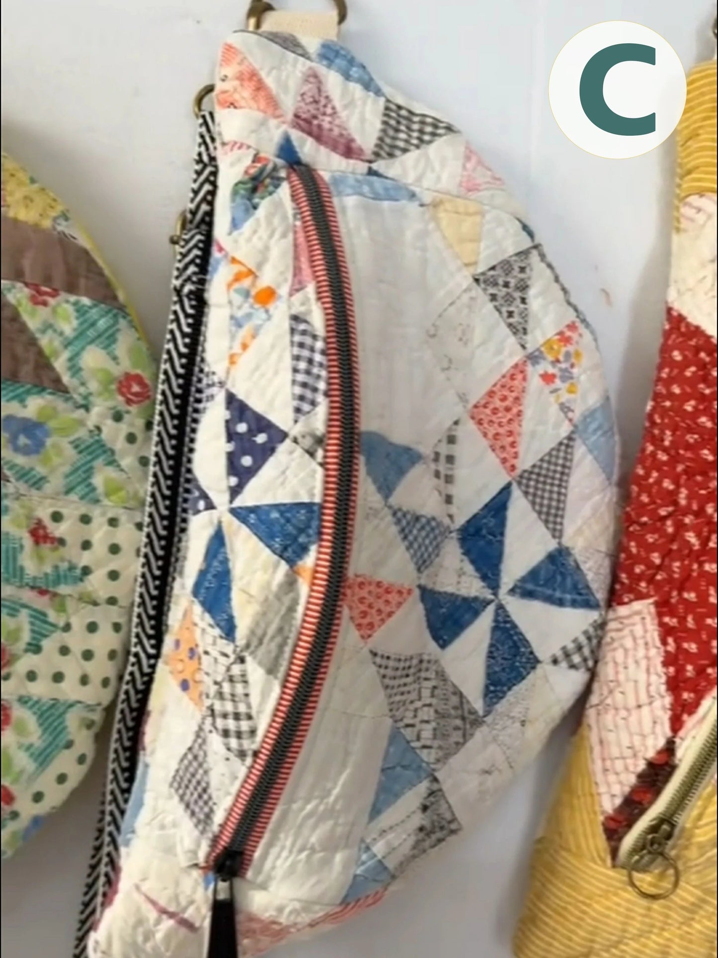 Vintage Patchwork Quilted Sling Bag – Handmade, Adjustable Strap Up T… – 💳