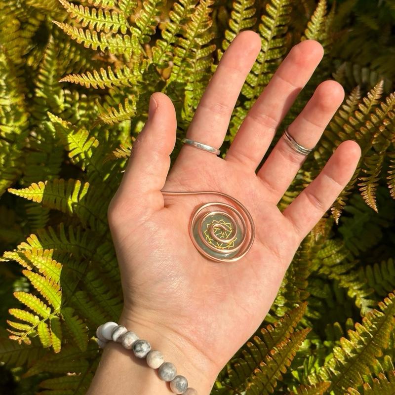 Last Day 50% Off - 🤲🏼 Spiral Hand Rings - Handmade Reiki & Crystal … – Tips: